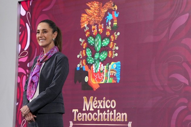 Claudia está sola: sin contrapesos ni apoyos… ni oposición