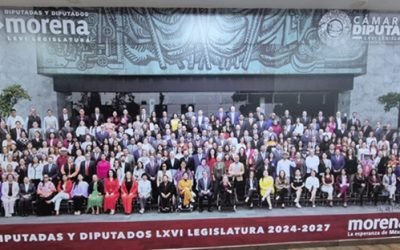 Presidencia convoca a legisladores de Morena en Palacio Nacional