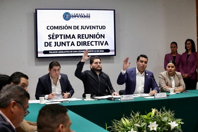 Firma Comisión de Juventud declaratoria para garantizar la expedición de la Ley General de Juventudes en la LXVl Legislatura