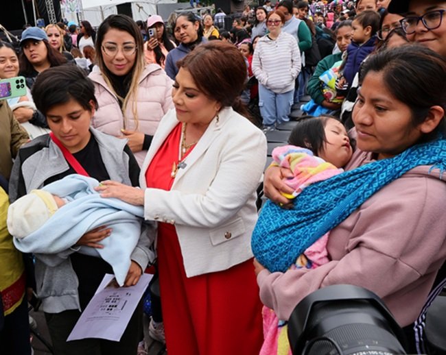 PROGRAMA “DESDE LA CUNA” ALCANZA LA META DE BENEFICIAR A 85 MIL NIÑAS Y NIÑOS EN 2025: BRUGADA