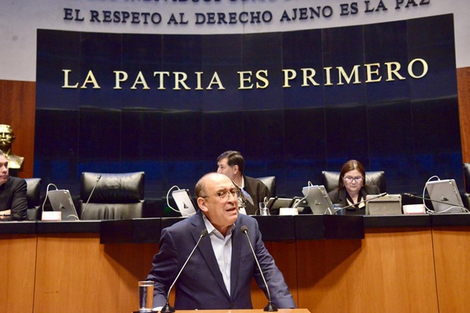MOREIRA DENUNCIA MONTAJE Y USO FACCIOSO DE LA HISTORIA EN LA PERMANENTE