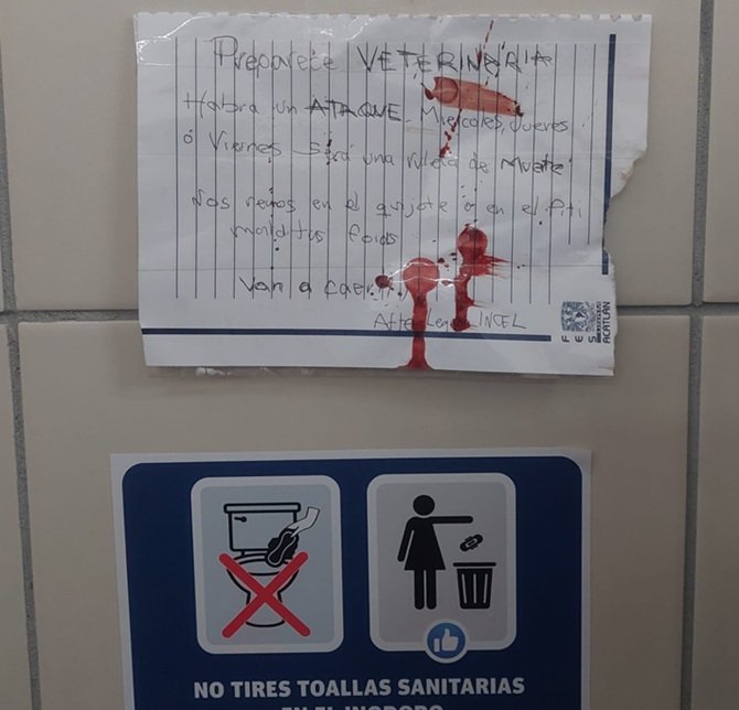 UNAM bajo amenaza (nuevamente); dejan advertencia en baños de la facultad de veterinaria