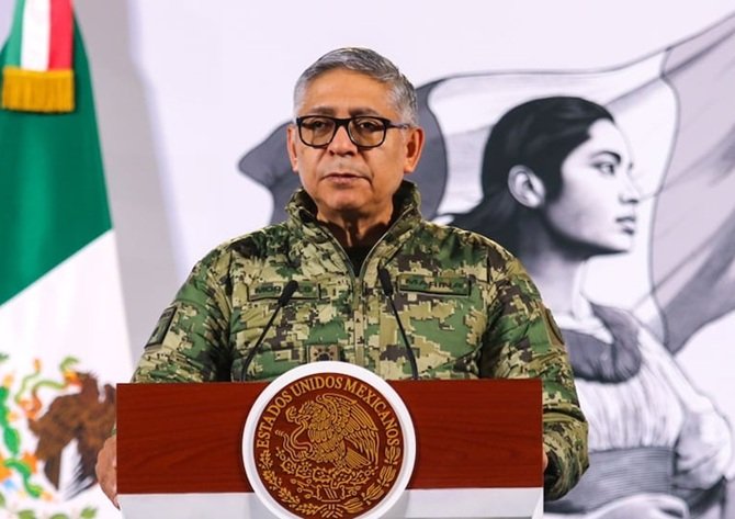 El timón; metáfora y política