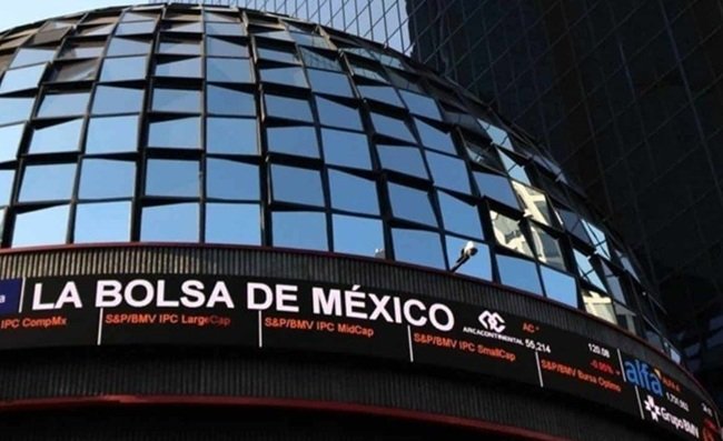 BMV suspende cotización de Grupo Elektra tras anuncio previo de desliste