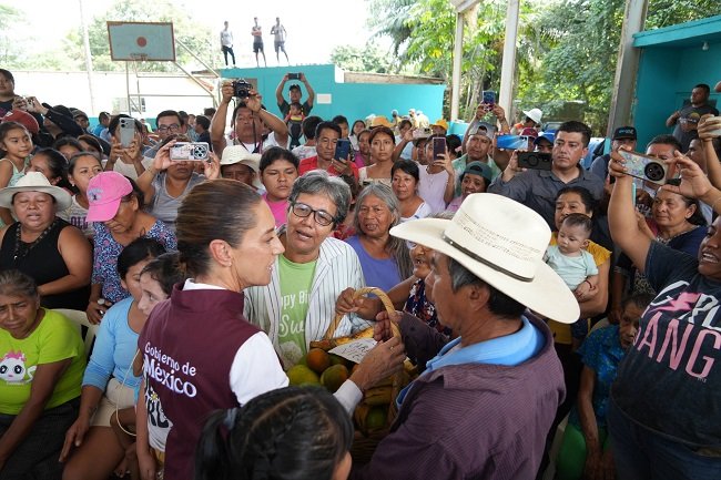 “No se preocupen, van a recuperar todo”: Sheinbaum en Pantepec, Puebla
