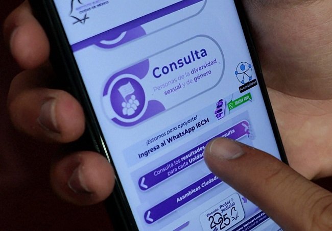 WhatsApp IECM al servicio de la población