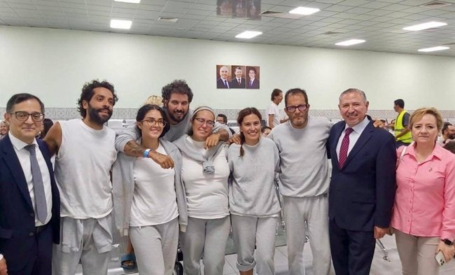 Inicia la repatriación de los 6 mexicanos de la flotilla a Gaza detenidos en Israel