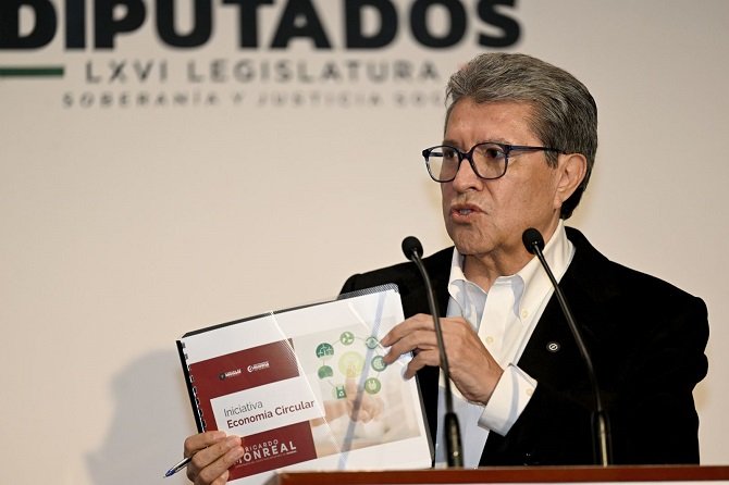 Con la ley de vapeadores, aranceles y economía circular se cerrará período de sesiones: Dip. Monreal