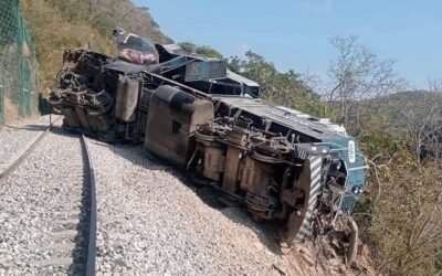 Tren Interoceánico circulaba a exceso de velocidad al momento del descarrilamiento, revela FGR