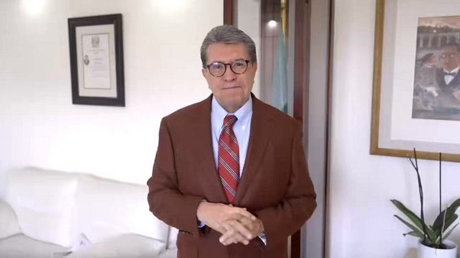 Se prepara agenda legislativa para el siguiente periodo ordinario de sesiones: Monreal