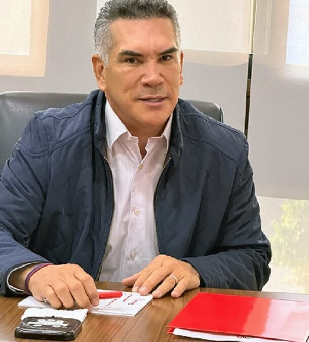 “ALITO” MORENO: LA POLÍTICA ES BUENA, LO QUE SOBRAN SON MALOS POLÍTICOS