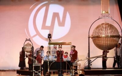 Realiza Lotería Nacional sorteo por los 90 años del IPN