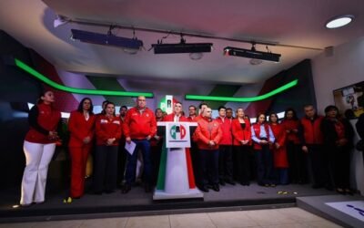 PRI le guiña a MC y PAN rumbo al 2027