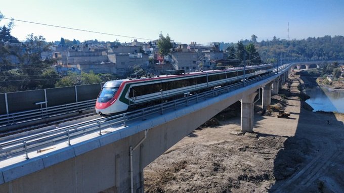 TREN “EL INSURGENTE” POR CONCLUIR PRUEBAS OPERATIVAS, EN TRAMO SANTA FE-OBSERVATORIO: SICT
