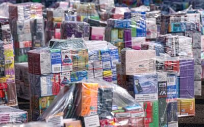 GOBIERNO CAPITALINO RETIRA MÁS DE 50 MIL VAPEADORES DE LA VÍA PÚBLICA