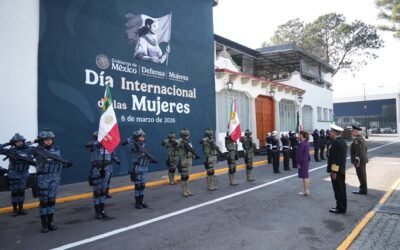 Presidenta conmemora Día Internacional de la Mujer en homenaje a las mujeres de las Fuerzas Armadas