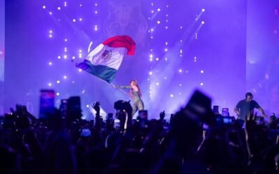 SHAKIRA ROMPE RÉCORD EN EL ZÓCALO AL CANTAR ANTE MÁS DE 400 MIL FANS