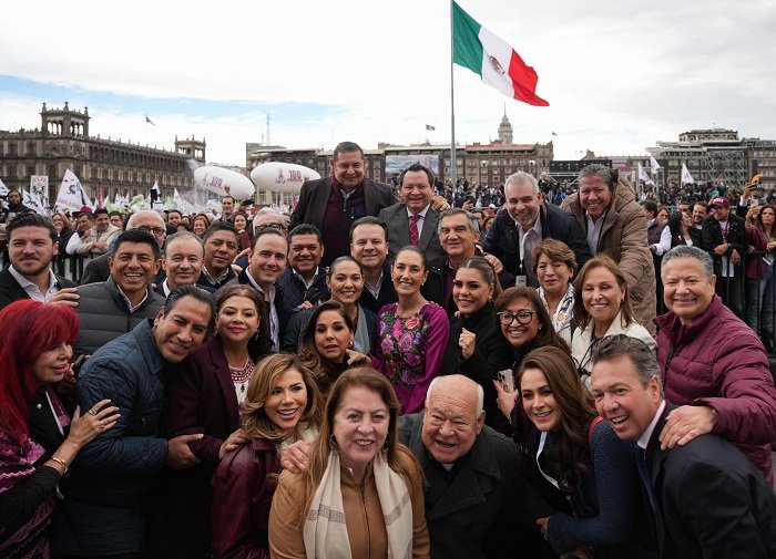 México tiene políticos; EU los descalifica