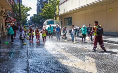 PARTICIPA BRUGADA EN LIMPIEZA DE LAS CALLES DEL CENTRO HISTÓRICO OCUPADAS POR LA CNTE