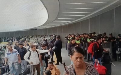 AICM bloquea de nuevo acceso a personas sin boleto de avión ante posibles protestas de la CNTE