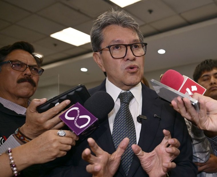Anuncia Monreal que enviará una carta a la CIDH para visibilizar la violación de los derechos de migrantes por parte del ICE