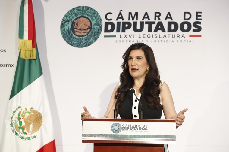 El mundo debe conocer que México no es un país no gobernado por narcopoliticos:Kenia López Rabadán