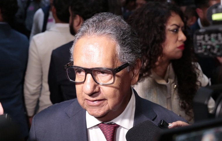 Próximo martes podrían discutirse en el pleno reformas sobre doble nacionalidad: Higinio Martínez
